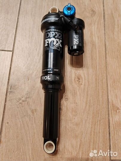 Амортизатор задний FOX DPX2 250 70, 250 75