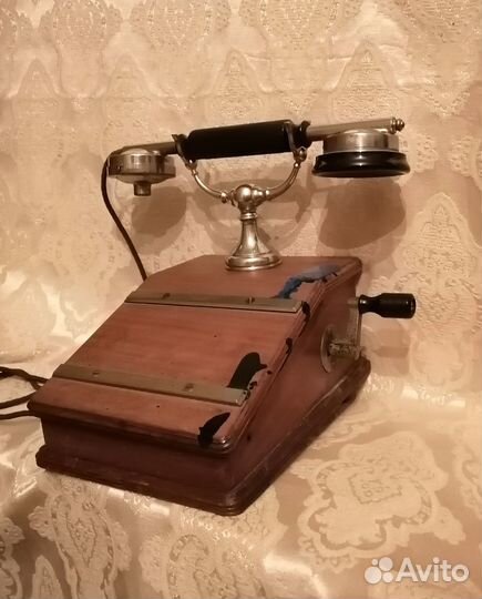 Старинный телефон из Германии