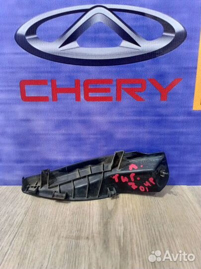 Накладка Уголок жабо chery tiggo 7 Лев