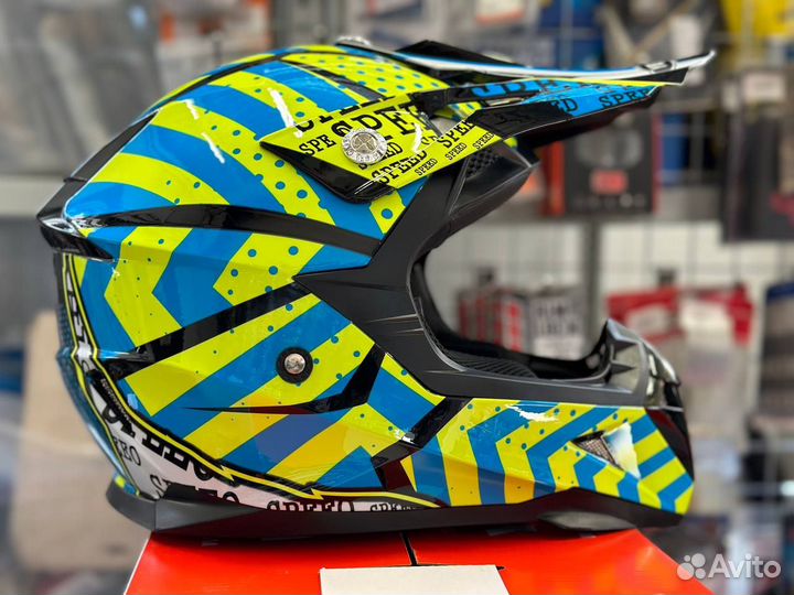 Бюджетный эндуро шлем