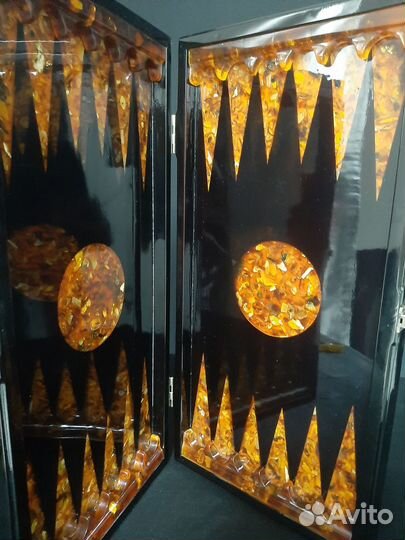 Янтарные нарды. Нарды из янтаря 