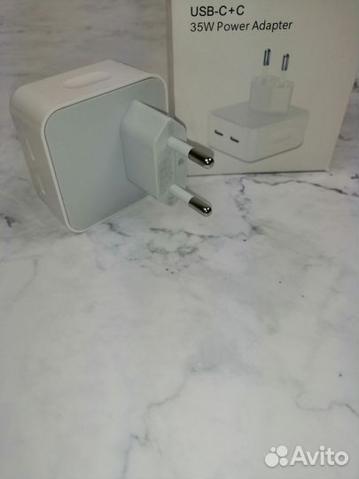 Блок быстрой зарядки 35W USB-C