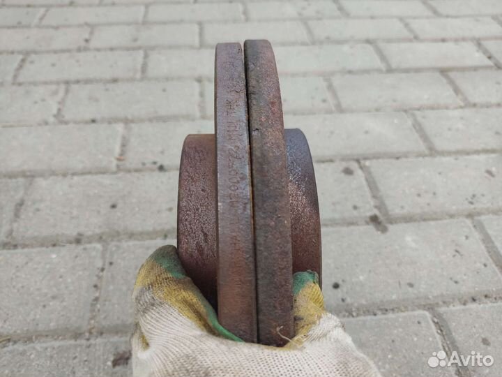 Тормозные диски передние D-247 Пежо 206