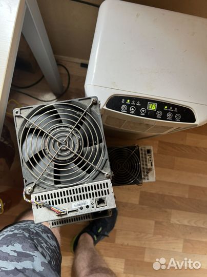 Майнер whatsminer m20 68th