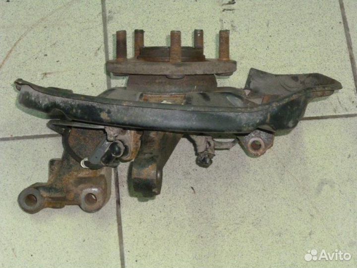 Кулак поворотный передний правый Mazda Cx 7 ER