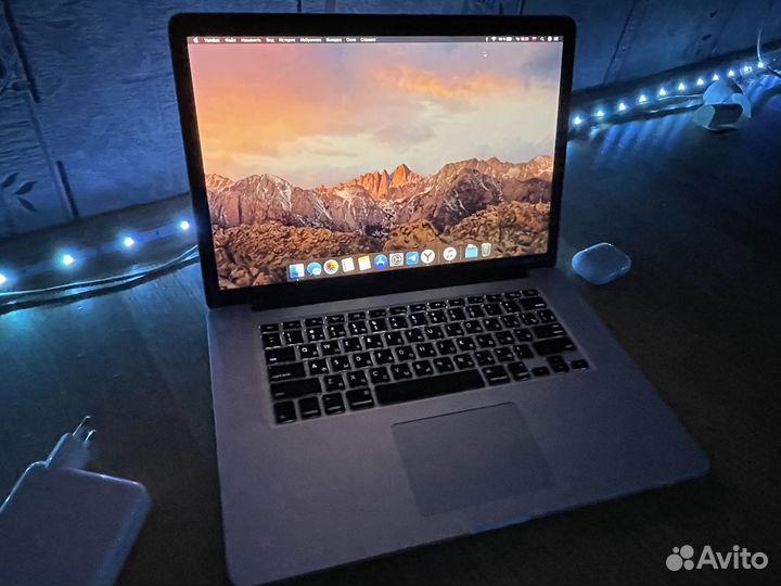 MacBook Pro 15, retina, i7, ssd