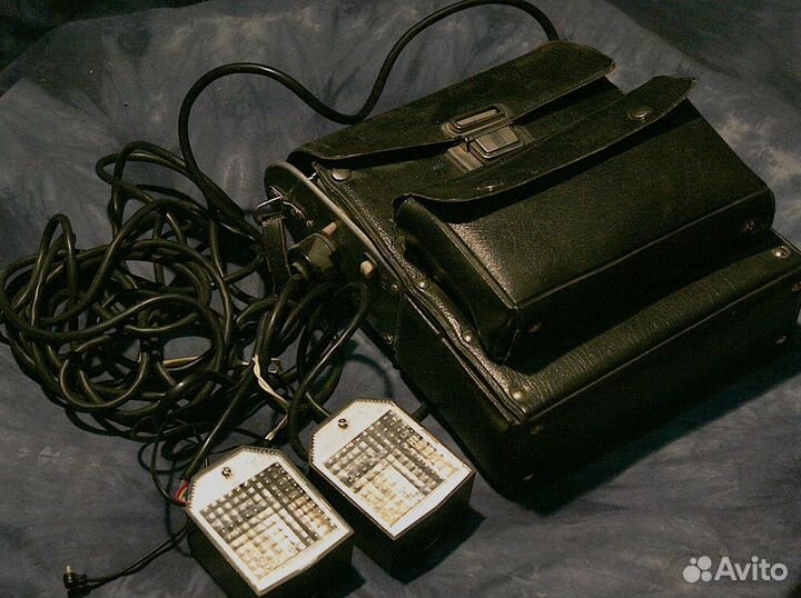 Фото вспышка Canon 300EZ и metz 36C-2