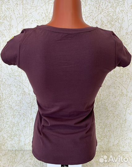 Футболка женская