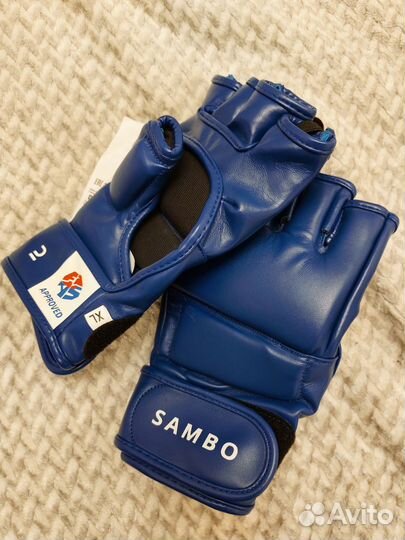 Перчатки для боевого самбо
