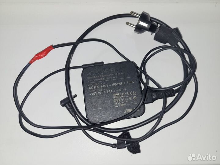Блок питания Asus 19V, 4.74A, 90W (штекер 5.5х2.5)