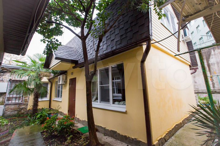 Дом 54 м² на участке 4 сот.