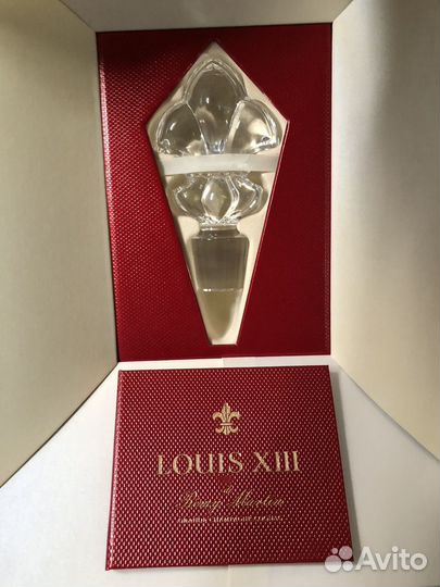 Коробка и бутылка Louis 13 xiii