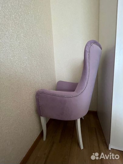 Кресло интерьерное