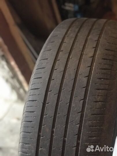 Goodyear EfficientGrip Performance 2 225/55 R19