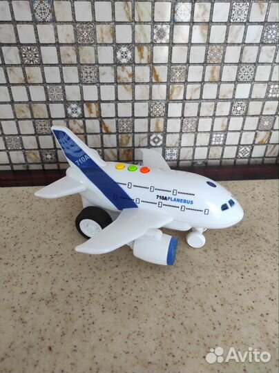 Детские игрушки