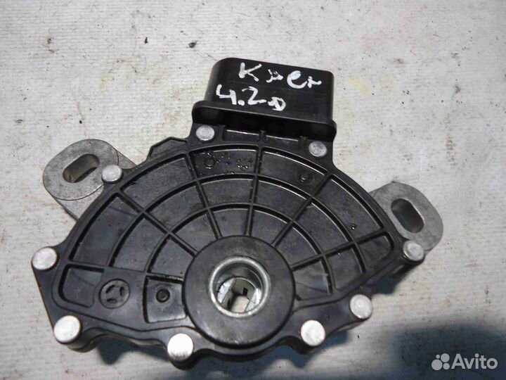 Селектор АКПП на Porsche Cayenne 2012 8,45E+08