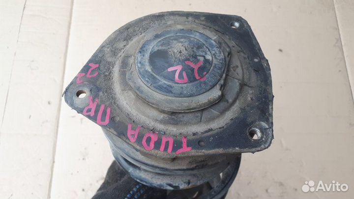 Амортизатор передний правый Nissan Tiida Latio