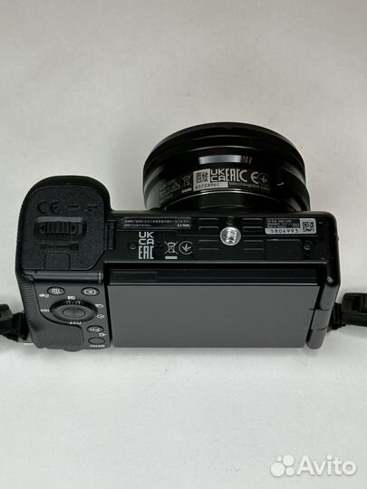 Sony ZV-E10 + Sony 16-50mm (kit)