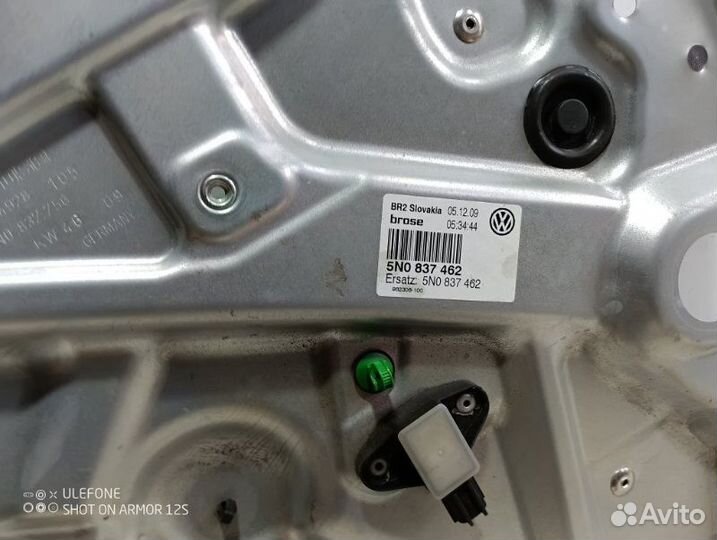 Стеклоподъемник передний правый Volkswagen Tiguan