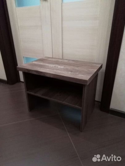 Скамейка для обуви, под цветы, микроволновку