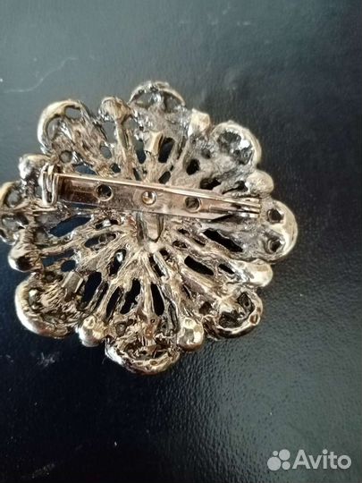 Брошь из СССР и не только