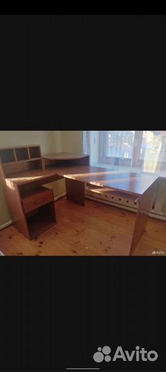 Продам компьютерный стол