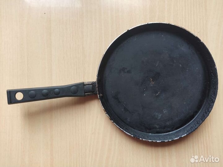 Сковорода, блинница. 22 см