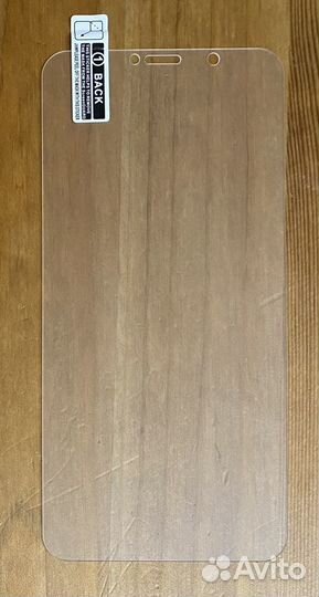 Защитное стекло закаленное противоударное