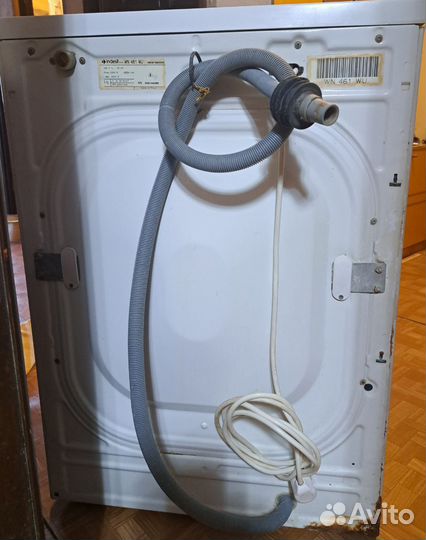 Стиральная машина Indesit (Италия)