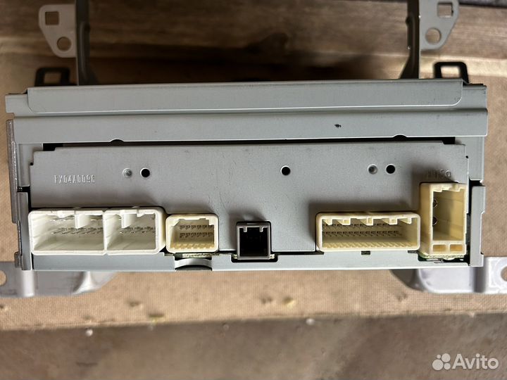 Автомагнитола Panasonic Toyota RAV-4 2013