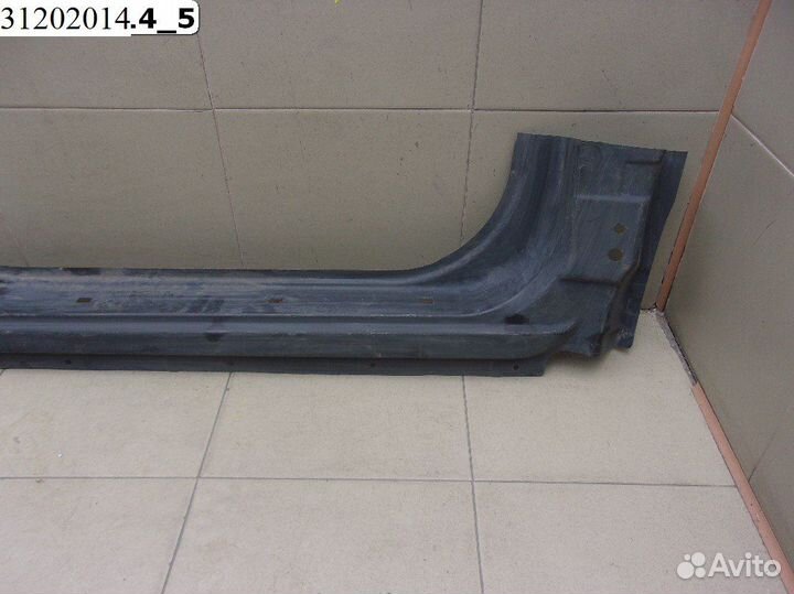 Порог правый Nissan Primera P12E