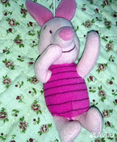 Музыкальный мобиль Tomy, Винни