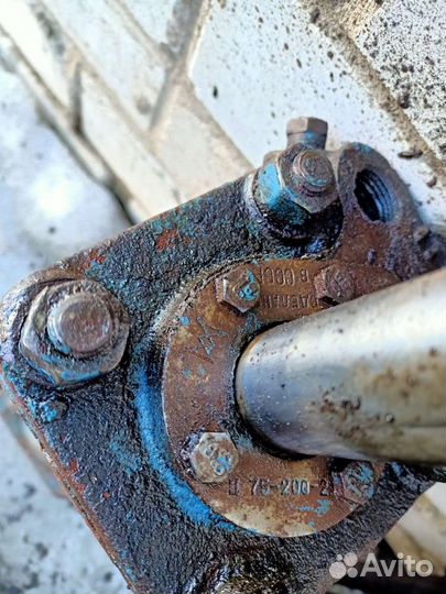 Гидравлический цилиндр