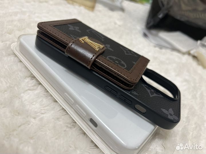 Чехол на iPhone 14 Pro Louis Vuitton