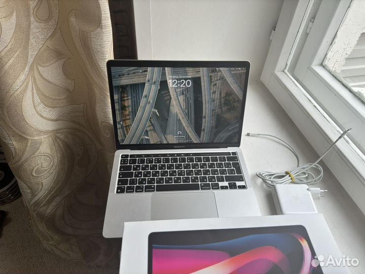 Apple MacBook Pro M1 8/256