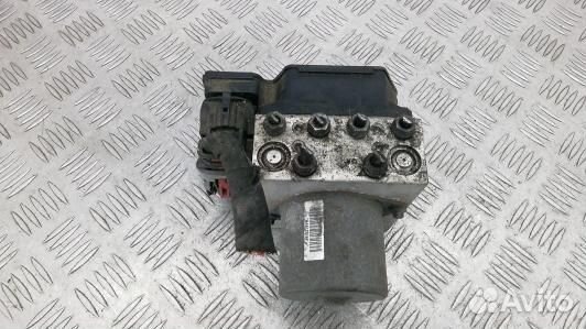 Блок ABS volkswagen passat B7 (KMA01KW01)