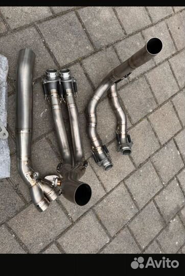 Honda Fireblade CBR1000RR-R / SP Akrapovic Evo