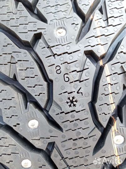 Nokian Tyres Hakkapeliitta 9 SUV 285/45 R21 113T