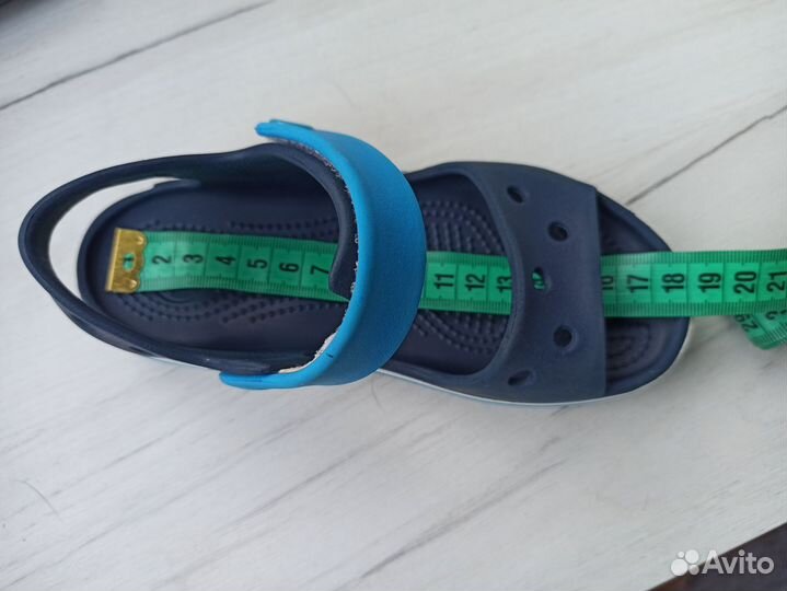 Сандали crocs c12