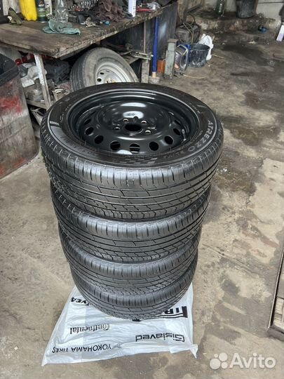 Шины диски и колеса на 16 toyota