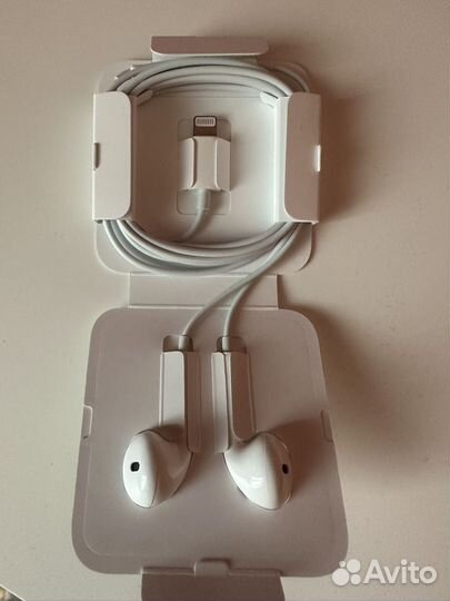 Наушники earpods