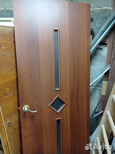 Дверь меж комнатная бу