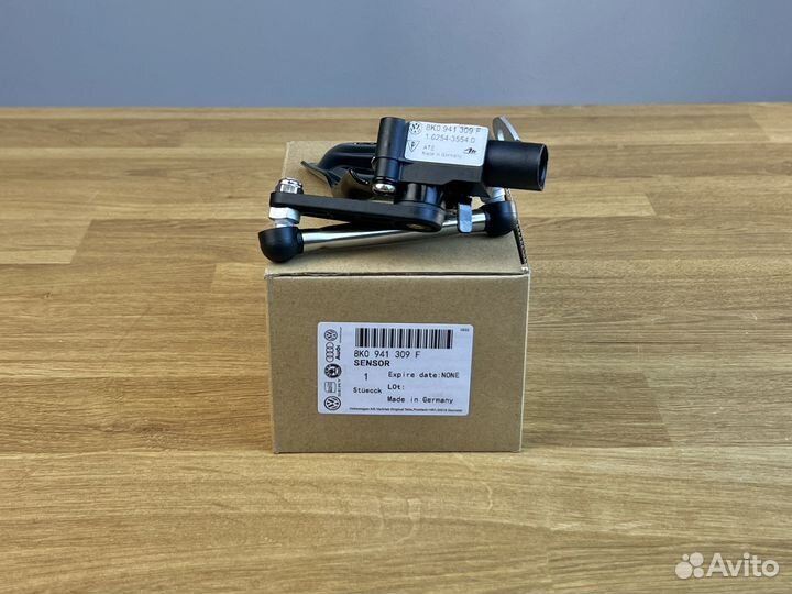 Датчик положения кузова VAG 8K0941309F