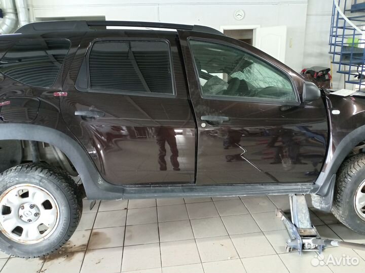 В разборе Renault Duster 2014 года. 1.6