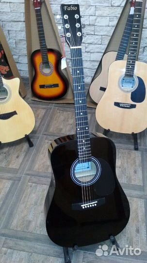 Чёрный Дредноут аналог Fender