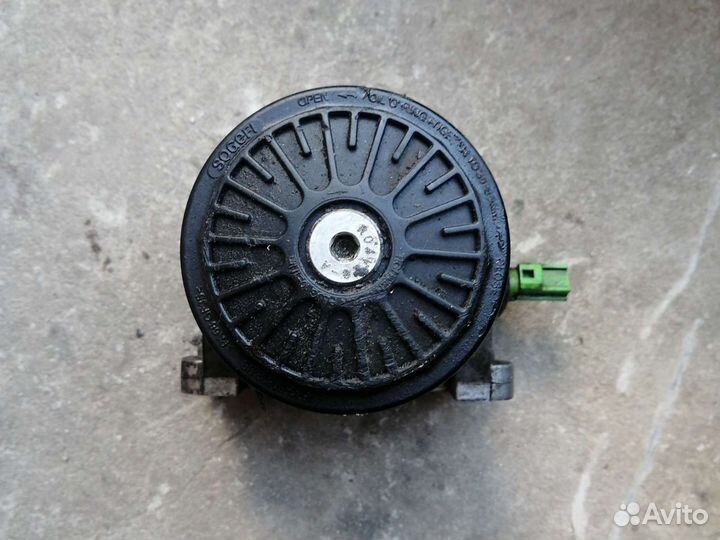 Корпус масляного фильтра мазда сх7 в сборе