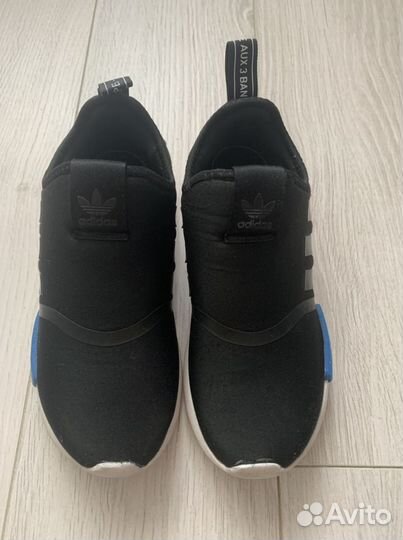 Кроссовки adidas,Nike