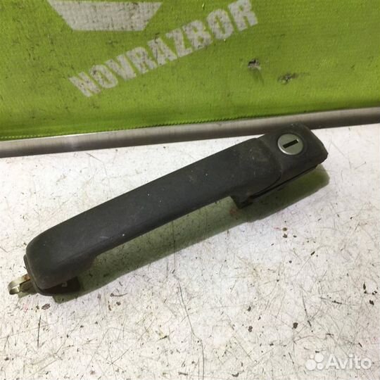 Ручка двери передней наружная правая Фольксваген