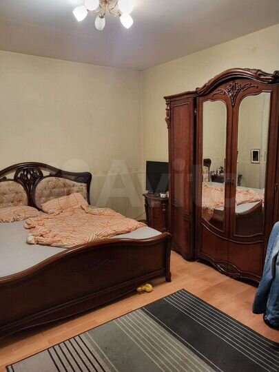 2-к. квартира, 84,2 м², 2/5 эт.