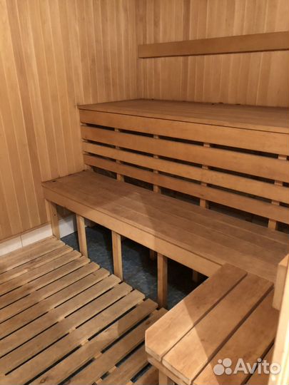 Баня с бильярдом